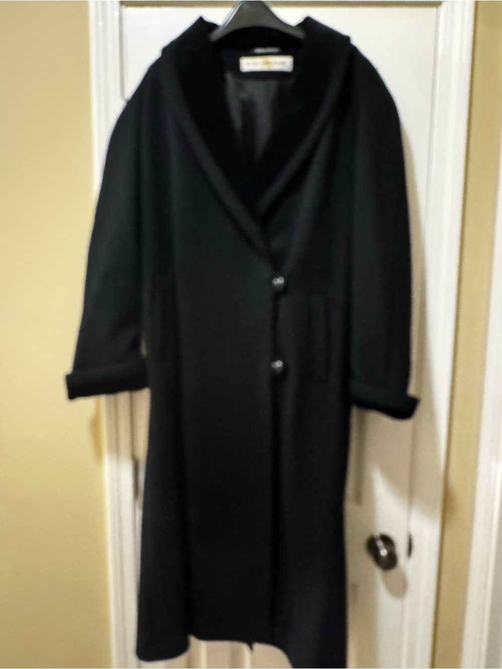 Vintage Evan Picone Elegant Black Women's Top Coat 100% Wool